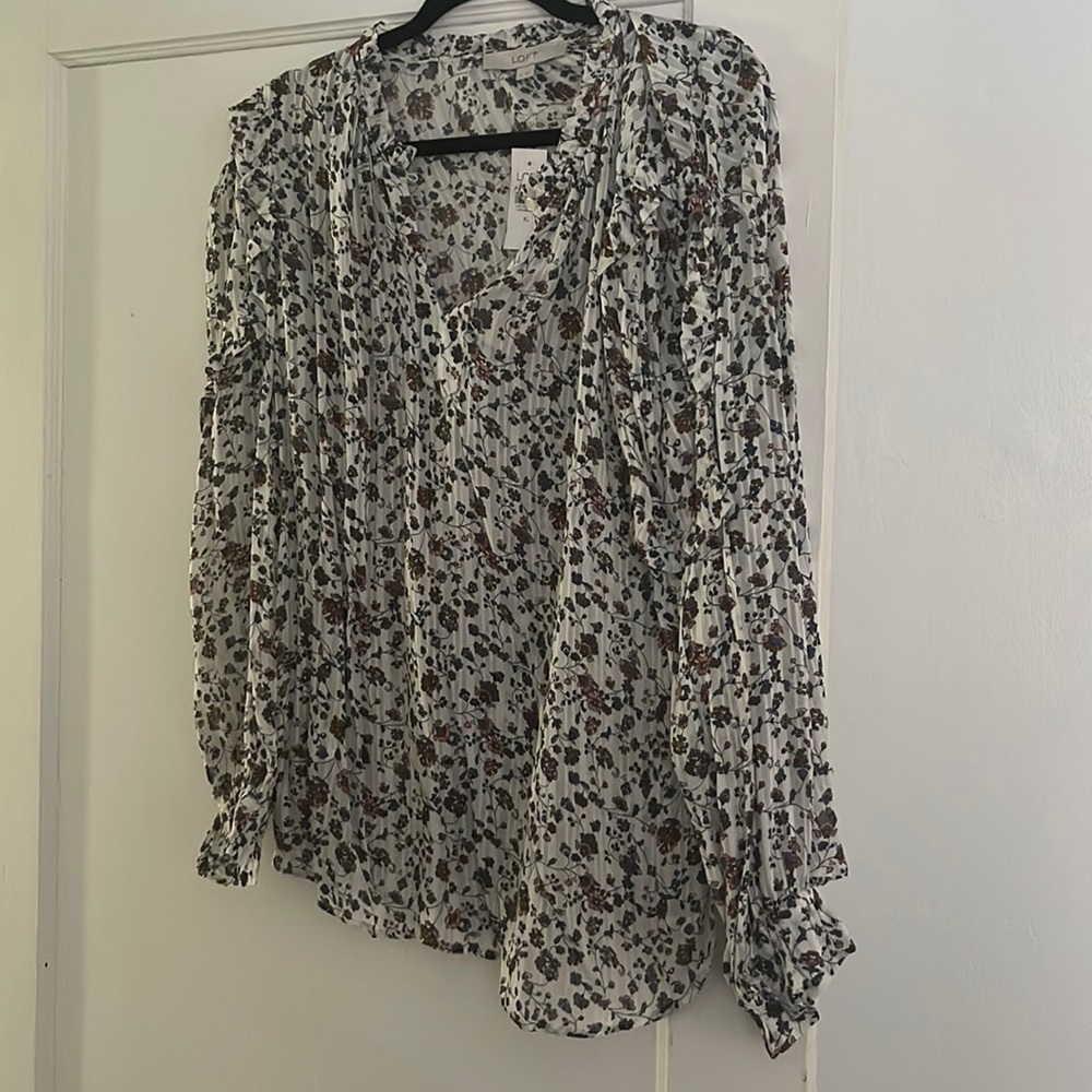 NWT LOFT floral top